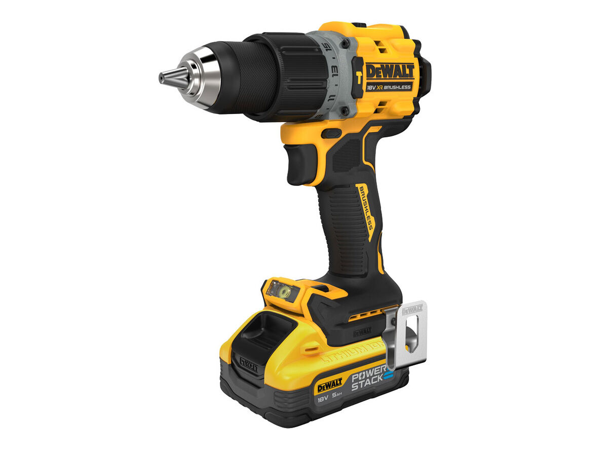 Berbequin percurssão compacto sem escovas XR 18V POWERSTACK Li-Ion 5Ah + 2 baterias POWERSTACK Li-Ion 5Ah + carregador + clipe para cinto + mala TSTAK DCD805H2T-QW DeWalt